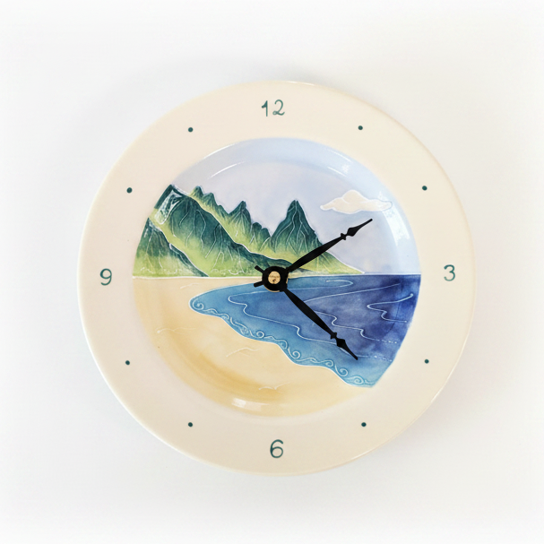 Round Plate Clock Bali Hai