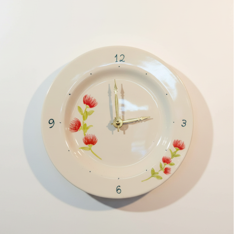 Round Plate Clock Ōhi'a lehua