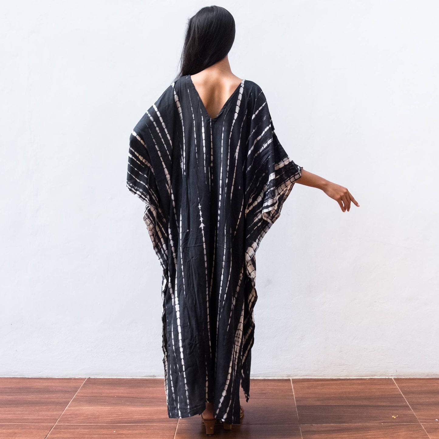 Tie Dye Kaftan Dress (Black Silver) - Sun Beach Resort Wear