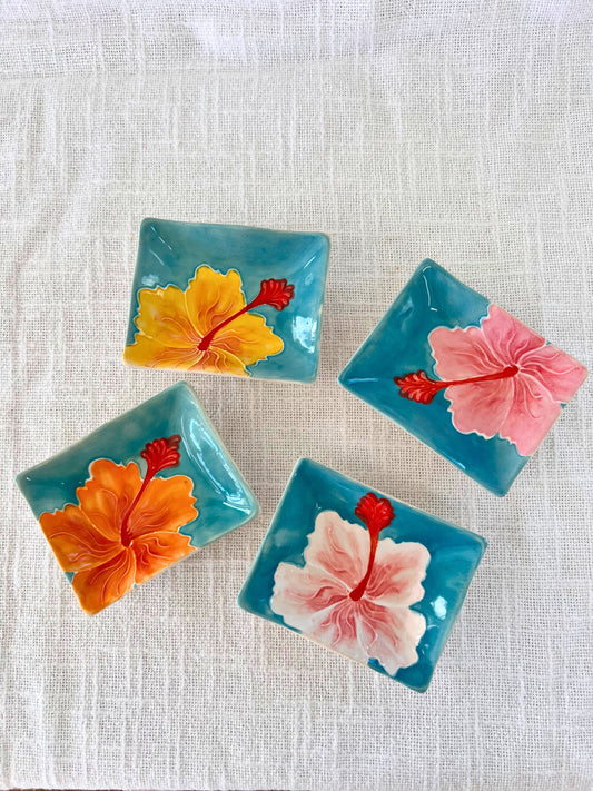 Flare Sauce Dish Hibiscus