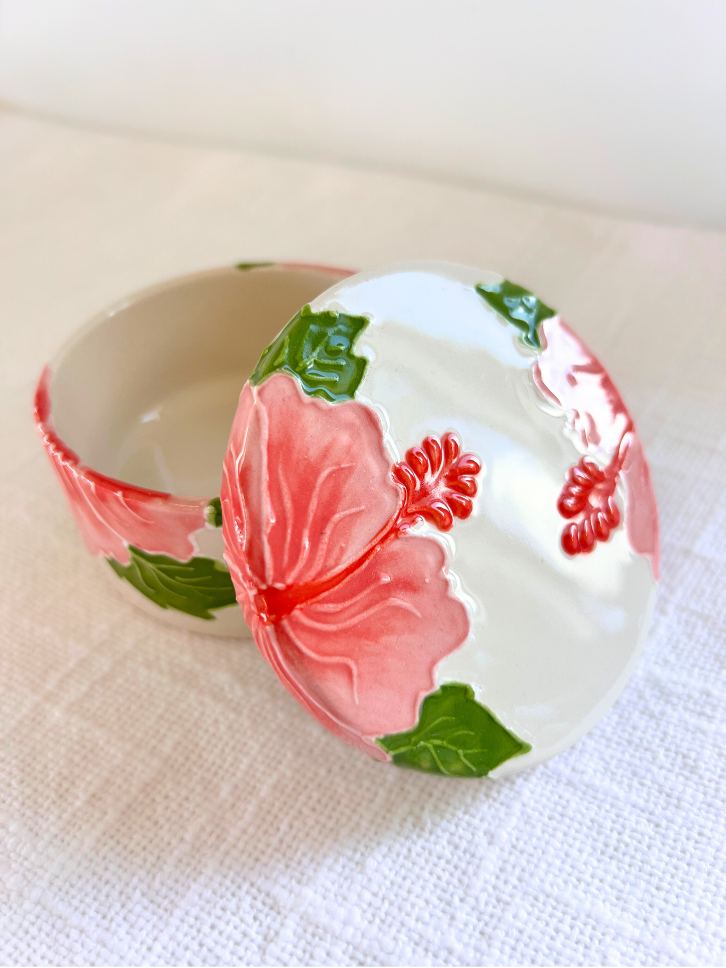 Treasure Box Hibiscus -Mother's Day Special Gift Set