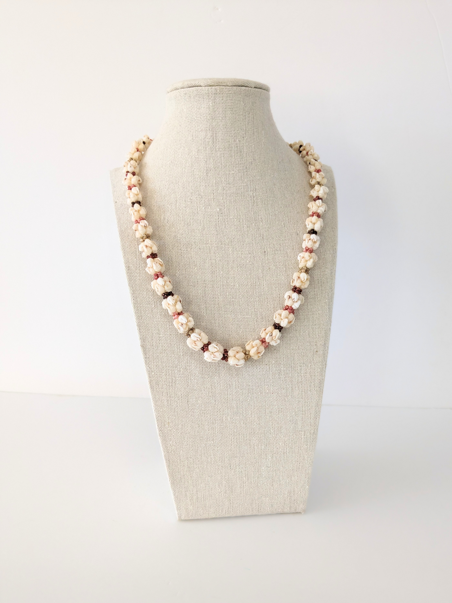 Kahelelani & Momi Hawaiian Jewelry Necklace