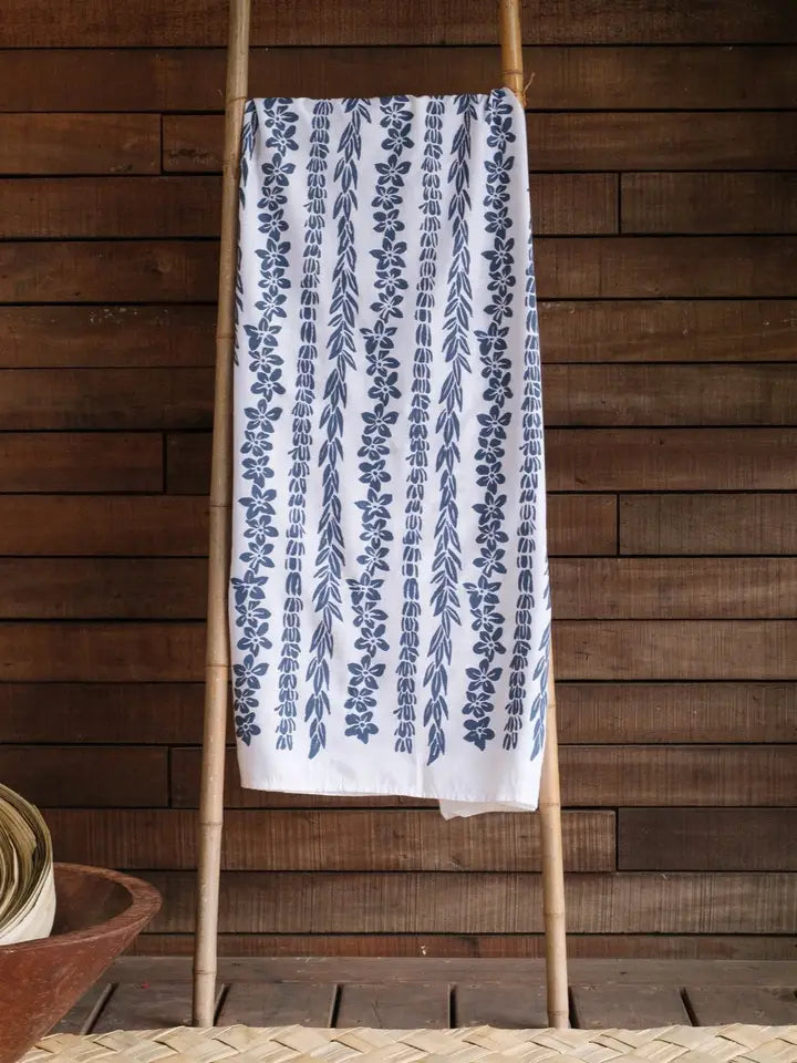 Handprinted "Sulu" Sarong - Salusalu Print