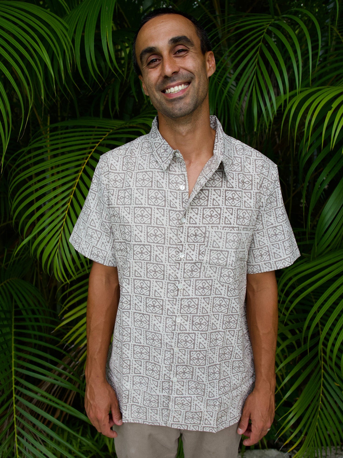 Sand Stone enShort Sleeve Button Down - ORGANIC COTTON