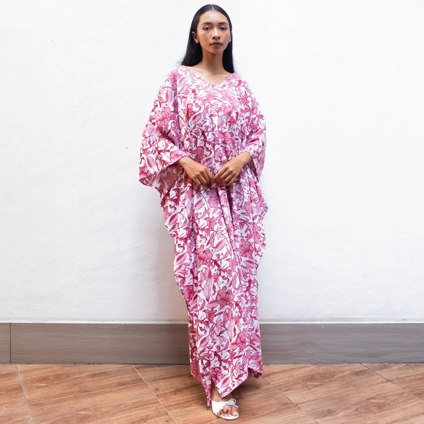 Tie Dye Kaftan Dress (Maroon Carnation) - Resort Maternity