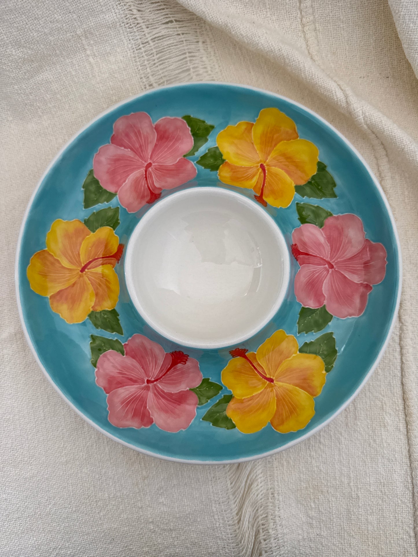 Chip & Dip Platter Hibiscus