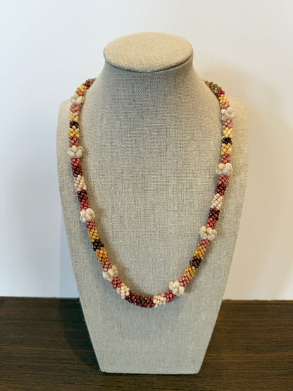 #37 - 4 tie Crown Flower(Momi & Kahelelani ) 5 patch 22"