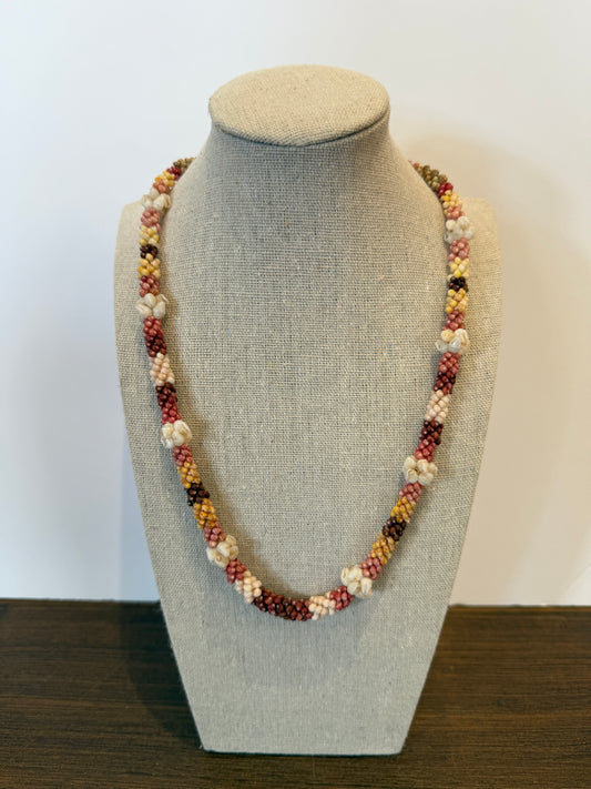 #37 - 4 tie Crown Flower(Momi & Kahelelani ) 5 patch 22"