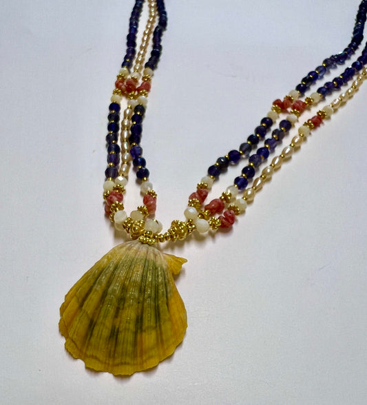 LD Sunrise Shell Iolite Mother of Pearl, Kahelelani, Freshwater-CON