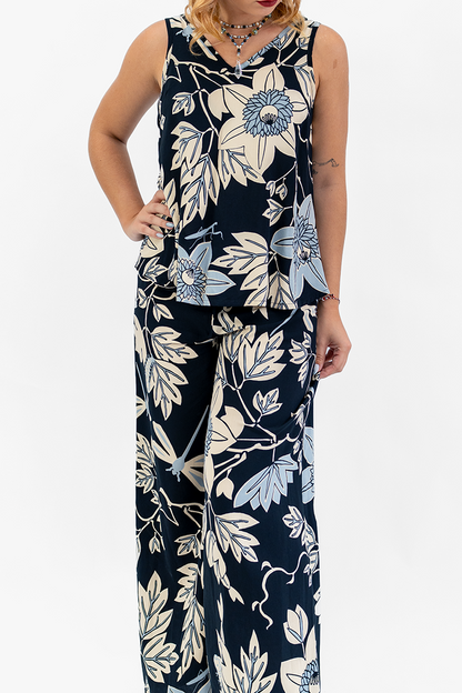 V-Neck Swing Top Rayon | Onyx
